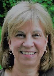 I am sorry to announce the passing of one of our group members, Sandy  Bradford. She and husband Al moved into her childhood home some years ago,  and I was happy to