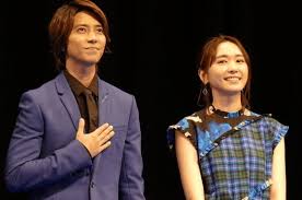 プロフィール 名前：新垣結衣(あらがきゆい) 愛称：ガッキー 生年月日：1988年6月11日(現在30歳) 出身：沖縄県那覇市 身長：169 血液型：a型 職業：女優、モデル 事務所：レプロエンタテイメント 芸能界デビューのきっかけは 『ニコモオーディション』 に応募した結果、 グランプリ を獲得した. æ–°åž£çµè¡£ã¨å±±ä¸‹æ™ºä¹…ãŒãŠä¼¼åˆã„éŽãŽã‚‹ ä»²ãŒã„ã„ã'ã©çµå©šã¯ã‚ã‚‹