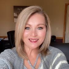 Angela Rupp's Instagram, Twitter & Facebook