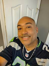 Let's go hawks 💚💙💚💙 repping from Pennsylvania.