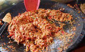 Bagi anda yang ingin berbisnis sambal kemasan, tentu. Cara Buat Sambal Ayam Gepuk Pak Gembus Membuat Itu