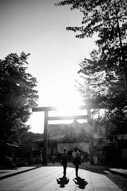 Maybe you would like to learn more about one of these? æ±äº¬ é–å›½ç¥žç¤¾ã®é³¥å±…ã¨ãµãŸã¤ã®å½± å†™çœŸã¨ã‚¨ãƒƒã‚»ã‚¤ By ã‚ªã‚¶ãƒ¯ãƒ†ãƒ„