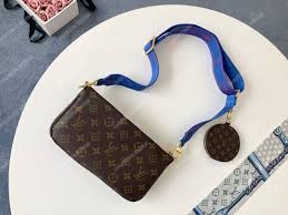 If there are some questions left unanswered we got your back. Louis Vuitton Multi Pochette Accessoires Digitales Exklusives Prelaunch Monogramm Blau Bags Valley