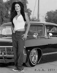 She was a model for robert mapplethorpe and was featured in photographer bruce weber's ad campaign for designer calvin klein's obsession perfume. Retro Old School