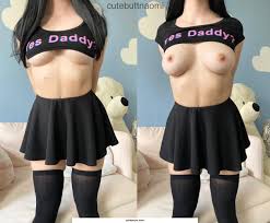 is my shirt too small or are my boobs to big? | SalonPorn