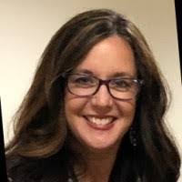 Diana Holcomb's Instagram, Twitter & Facebook