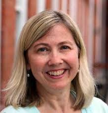 Hannah Hecht's Instagram, Twitter & Facebook