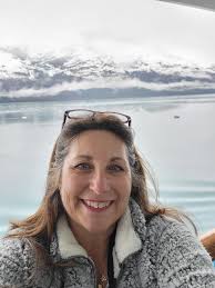 Introduction of a 6th grade teacher in rural Maine