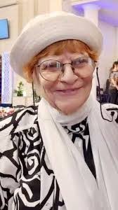 Hanna Farah's Instagram, Twitter & Facebook