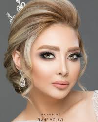 سالن زیبایی لی لی رضایی تهران نمونه کار آرایشگاه لی لی در تهران اطلاعات تماس در سایت عروسی من Persianbeau Girly Makeup Stylish Girl Images Beautiful Lips
