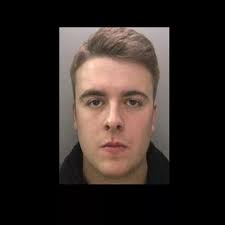 Bricklayer tells police he's got £200k of cocaine in his van