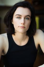 Tamara Clifford's Instagram, Twitter & Facebook