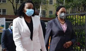 Lady justice martha koome takes her oath of office as the chief justice of the republic of kenya. 4qsvservzizz7m