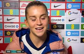 Her first goal at Wembley, forever proud of you lessi🤍also so glad sh...