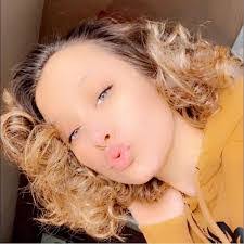 Kamryn Henderson's Instagram, Twitter & Facebook