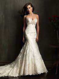 Style 9051 Available In Ivory Gold Silver Size 6 Www Anniesroombridal Com Ivory Lace Wedding Dress Wedding Dresses Allure Wedding Dresses