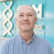 Functional interactions between tetraspanin CD9 and cell adhesion molecules 