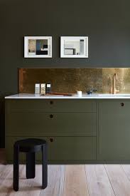 Redefining Modern The Once Cold Aesthetic Gets A Warm Upgrade Functional Kitchen Design Kitchen Trends Kitchen Style