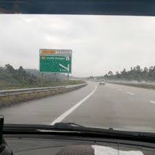 Syam ni nak balik ke kampung dia. Photos At Lebuhraya Pantai Timur 2