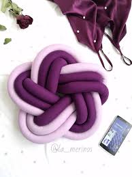 Decorative Knot Pillow Purple Knot Cushion Star Knot Home Decor Knotenkissen Knotpillow Notravessei Knot Pillow Knot Cushion Crochet Pillow Patterns Free