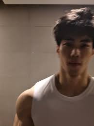 Cueshé's Pangako: A Song That Captivates Hearts