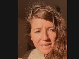 Marta León, experta en microbiota: "La salud hormonal femenina depende de  factores como la luz solar"