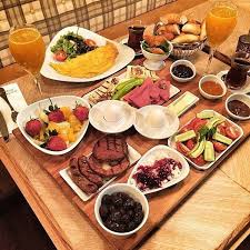 Kahvalti Tabagi Sunum Ile Ilgili Gorsel Sonucu Yemek Omlet Kahvalti