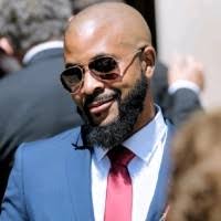 Daryl Nicholson's Instagram, Twitter & Facebook