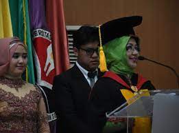 We did not find results for: Orang Yang Ahli Berpidato Disebut Masnurul