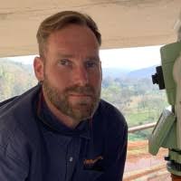 200+ perfiles de «Renyard»