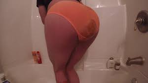 HUGE Panty Poop - ThisVid.com