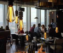 Meniul nor se inspiră din cele mai faimoase bucătării ale lumii dar este atent la preferințele locale. Nor Sky Casual Restaurant Restaurant Bucuresti Fest Ro