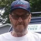 Max Whitcomb's Instagram, Twitter & Facebook