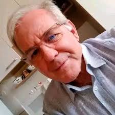 I need simple wife and I'm single dad ❤️ I know how to respect women 🩵