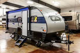 With ample tank capacities and an abundance of storage, the cherokee wolf pup is a step above its competition. 2020 Forest River Cherokee Wolf Pup Trailer Rental In Elk River Mn Outdoorsy