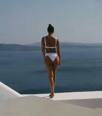 بی حیا ترین بازیگر زن ایرانی و جهان با عکس دورهمی لختی قبل بعد از انقلاب -  بازی انفجار