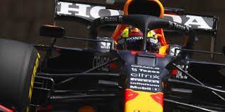 Formula one paddock club™ situated right above the team boxes guarantees you the best track view of formula 1 in baku. Grbdll2lde73dm