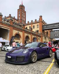 porsche 991 gt2 rs painted in ultraviolet purple w the weissach package exposed carbon fiber and a white gold magnesium wheels ph porsche 991 porsche porshe