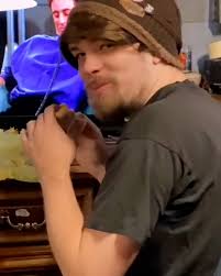 What it's like living with an impressionist