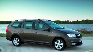 Dacia presents the new logan at the paris motor show 2016 dacia proposes a new design for one of the brand's iconic models, logan, with a more modern and attractive look. 2017 Dacia Logan Mcv Youtube