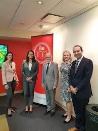 Άγνωστος ανέφερε ότι ο μηχανισμός που έχει τοποθετηθεί στο υπουργείο παιδείας και θρησκευμάτων θα εκραγεί στις 12:15 το μεσημέρι. Ypoyrgeio Paideias 8rhskeymatwn 24 09 19 Synanthseis Ths Ypoyrgoy Paideias Kai 8rhskeymatwn Gia Thn Prow8hsh Synergasiwn Me Tis Hpa Ston Tomea Ths Ekpaideyshs