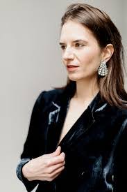 Anna Kunze's Instagram, Twitter & Facebook