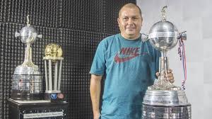 O odds shark possui os melhores especialistas em apostas, que ajudarão você com guias e prognósticos para jogos de 2021 😉 comece agora mesmo! El 10 De Olimpia 91 Recuerda La Anecdota Que Pudo Cambiar La Final As Chile