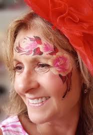 Painting the town red with these beauties ❤️ Aira Lopez and Winwyn Marquez  stun in red as they grace the launch of the “Gotta Be Wendy's” campaign  this morning. #AiraLopez #WinwynMarquez More