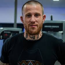 lift weight and contemplate