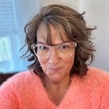 If anyone went to Harrison, I'm trying to find Susan Kelly. She would have  graduated in '69, but she had to wait. She went to USI.