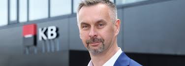 David Formánek: Ve vztahu s firemním klientem nás stroje nenahradí