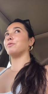 Kalee Gray's Instagram, Twitter & Facebook