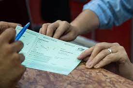 Acordarea sumei ce ii revine mamei nu este conditionata de obtinerea unui alt venit. A Lor Perla Rahat A Trecut Legea Mamelor Eroine De Camera Deputatilor Leading Talents Com