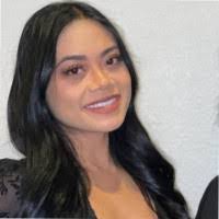 Janessa Deleon's Instagram, Twitter & Facebook